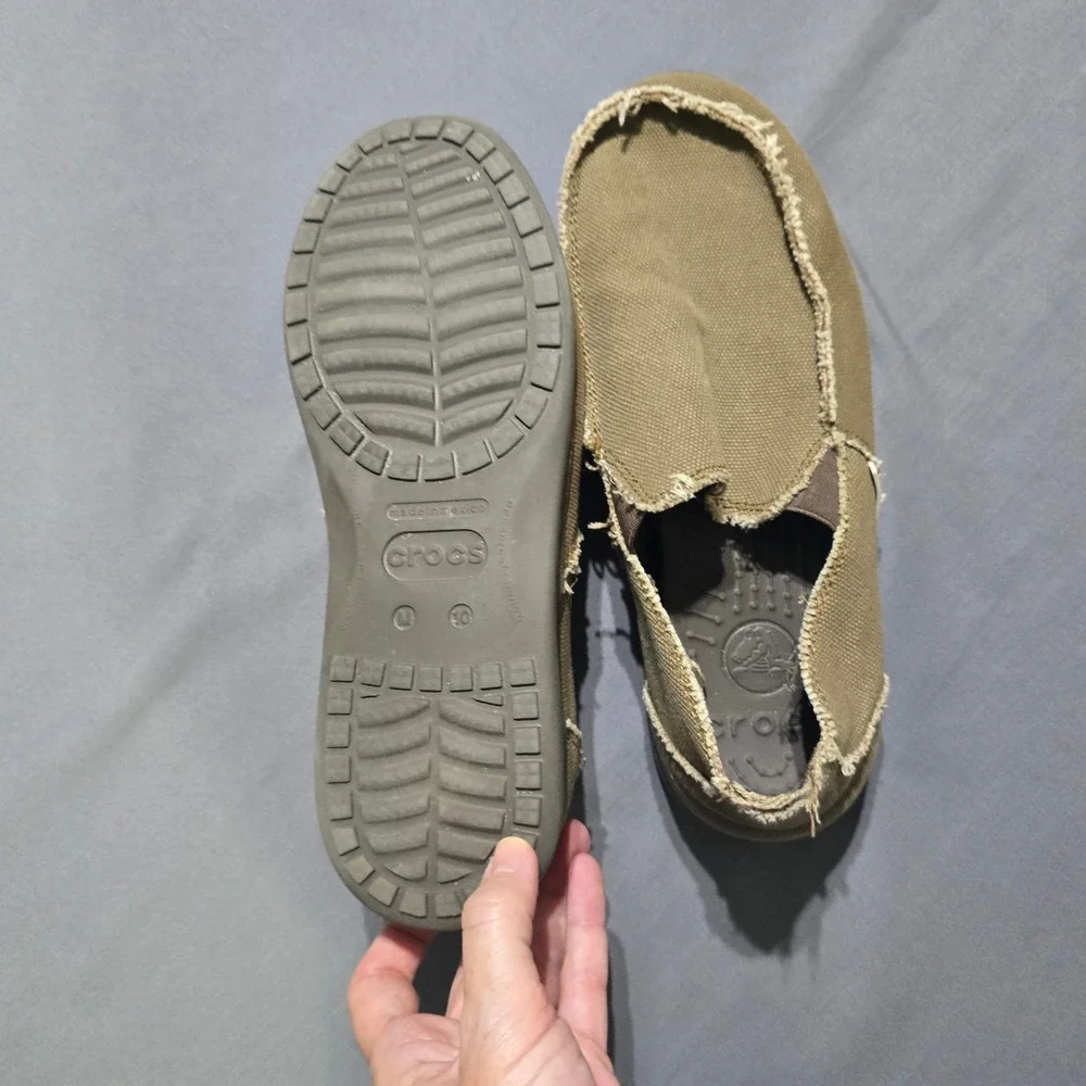 CROCS slip into